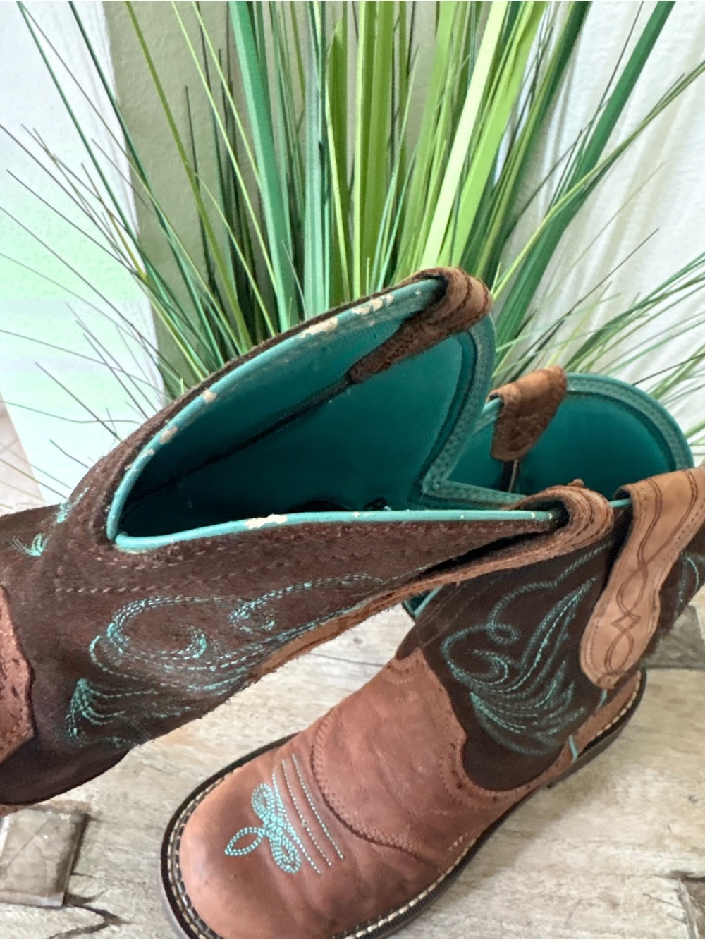 Ariat Fatbaby Cowgirl Brown And Teal Boots - Picture 6 of 12